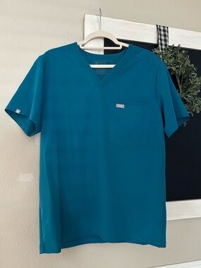 FIGS Unisex Teal Scrub Top